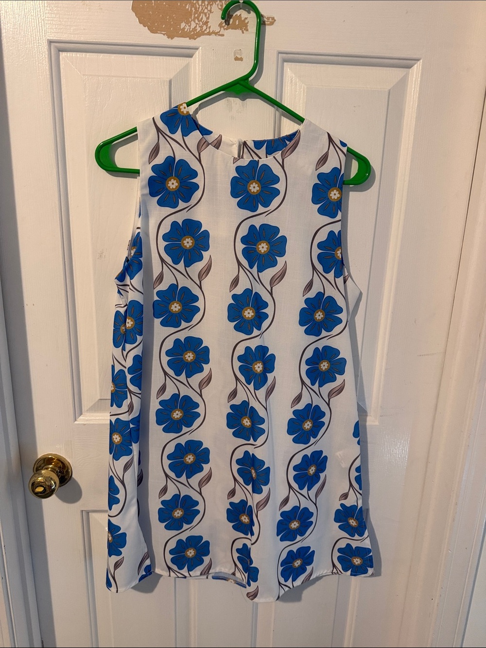 SHEIN White Sleeveless Shift Dress with Blue Floral Print